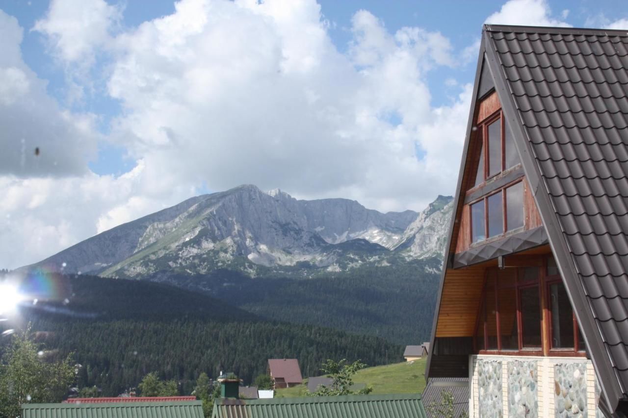 Отели типа «постель и завтрак» Apartmani Prisoje Жабляк-44