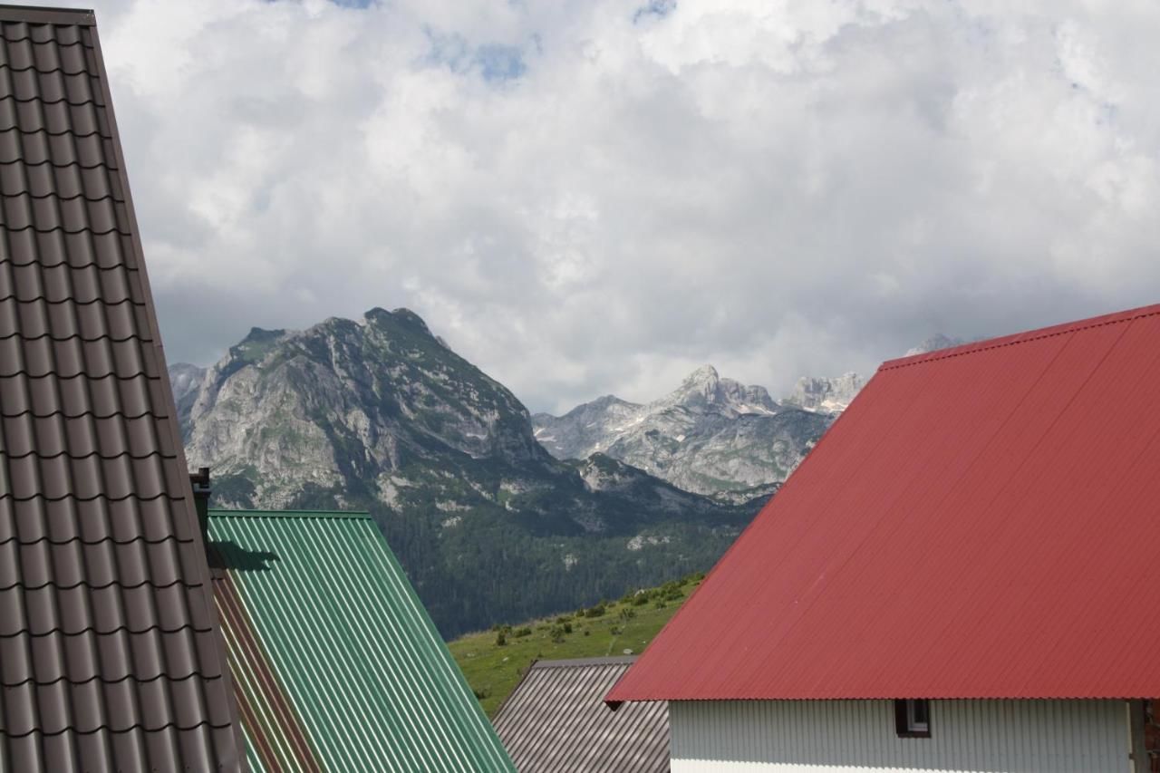 Отели типа «постель и завтрак» Apartmani Prisoje Жабляк