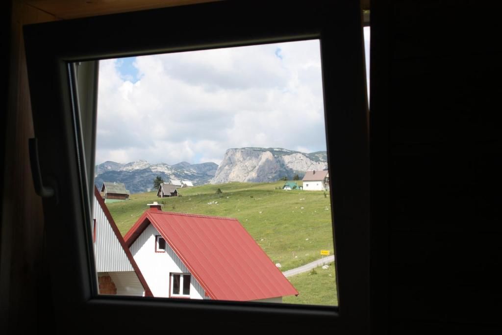 Отели типа «постель и завтрак» Apartmani Prisoje Жабляк