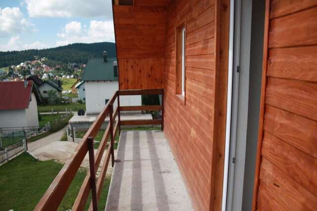 Отели типа «постель и завтрак» Apartmani Prisoje Жабляк-36